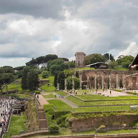 Amazing View Colosseo * Rome