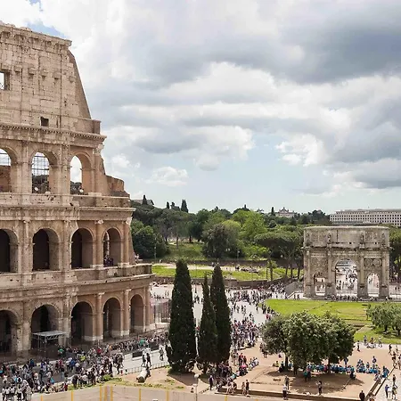 Amazing View Colosseo Apartment *